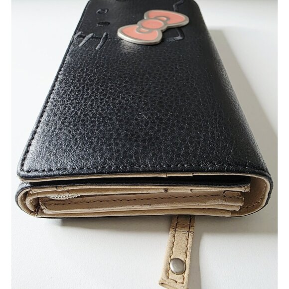 Vintage Sanrio Hello Kitty 30th Anniversary Limited Edition Long  Leather Wallet - Picture 3 of 16